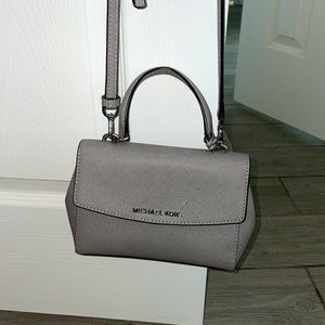 Grey Micheal Kors Crossbody
